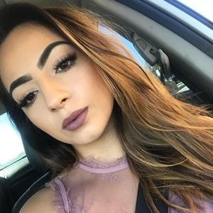 Meet your Posher, Aidery